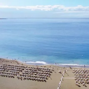 https://las-vistas-suite-deluxe.in-canary-islands.com