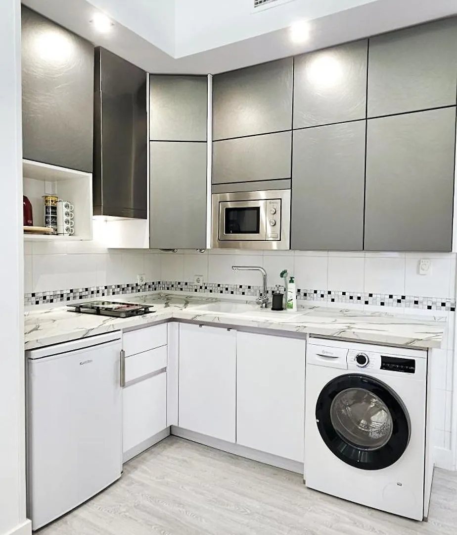 Apartment Stay Home & Away In The Heart Of Historical Town Of Malaga