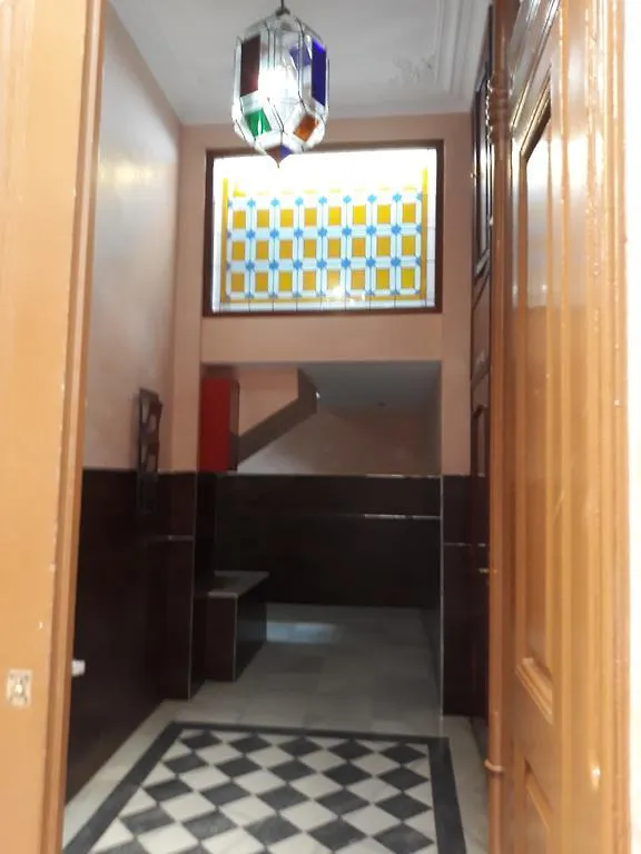 Stay Home & Away In The Heart Of Historical Town Of Malaga Apartment